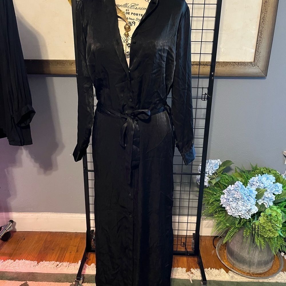 Elegant Black Maxi Dress